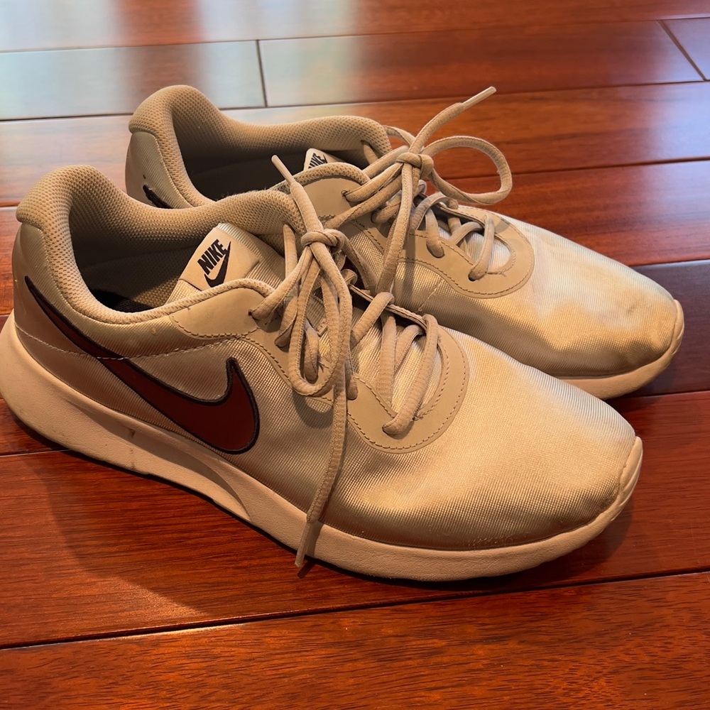 Nike Women’s Silver and Maroon Sneakers